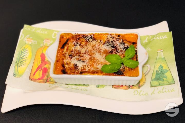 Lasagne Bolognaise - Piccolo Resto by Bertolami