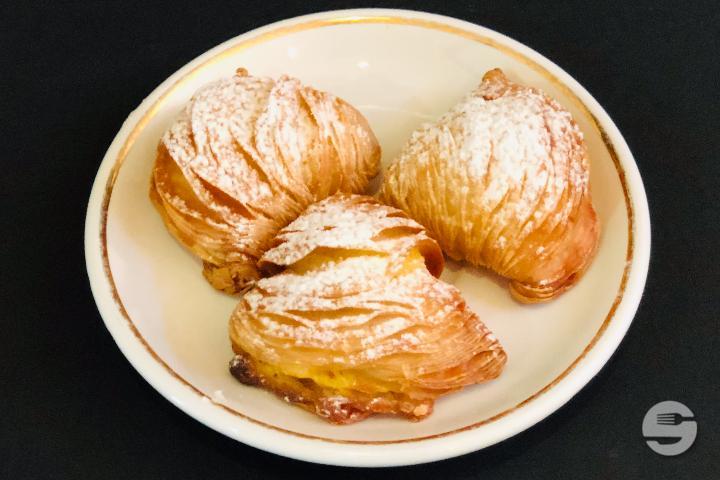 Feuilleté à la Crème - Piccolo Resto by Bertolami