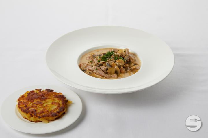 Zurich Style Minced Veal - La Brasserie J5