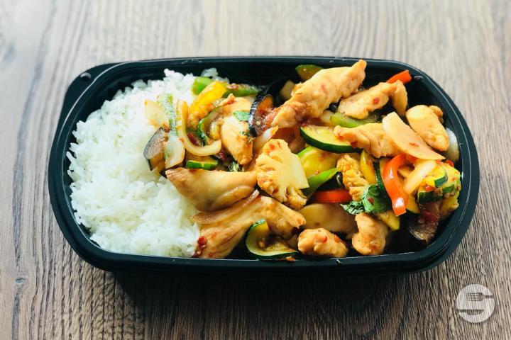 Chicken with Onions - Thaï Express