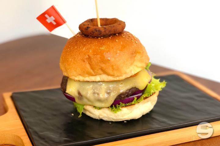 Beef Burger - Miki Burgers
