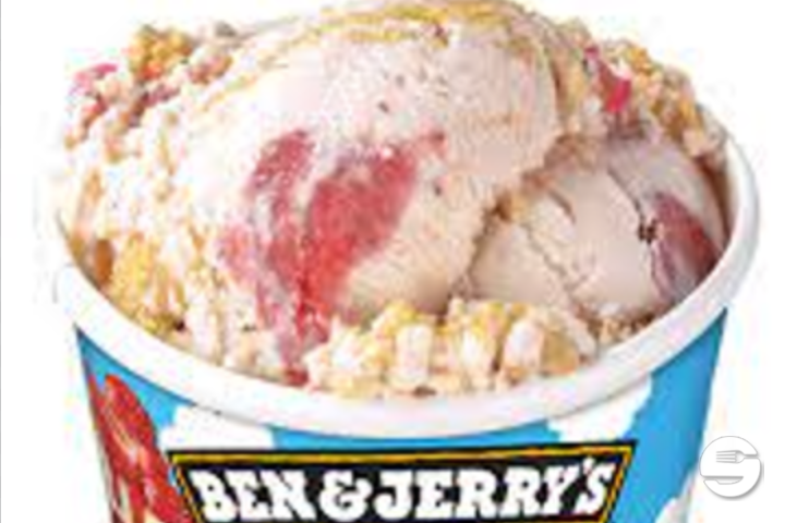 Ben & Jerry's Strawberry Cheesecake - Tokyo Eat