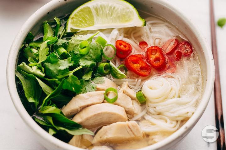 Pho Gà - Bamee Bistro