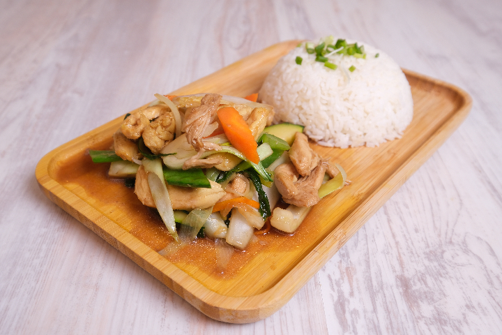 Basilic chicken - Bamee Bistro