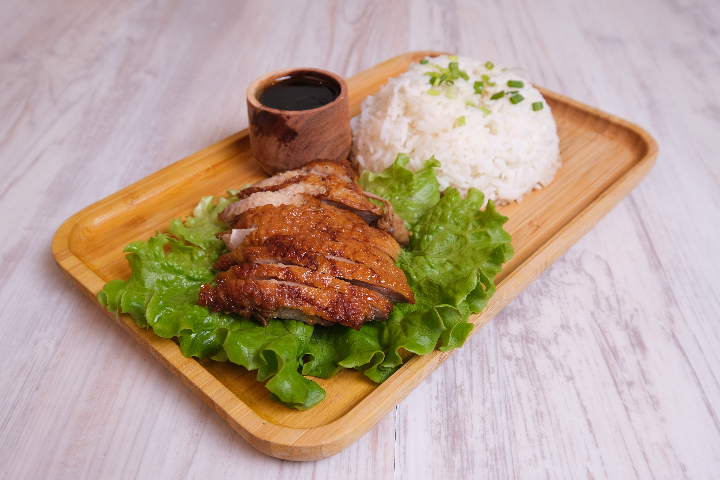Roasted Duck witn 5 spices - Bamee Bistro