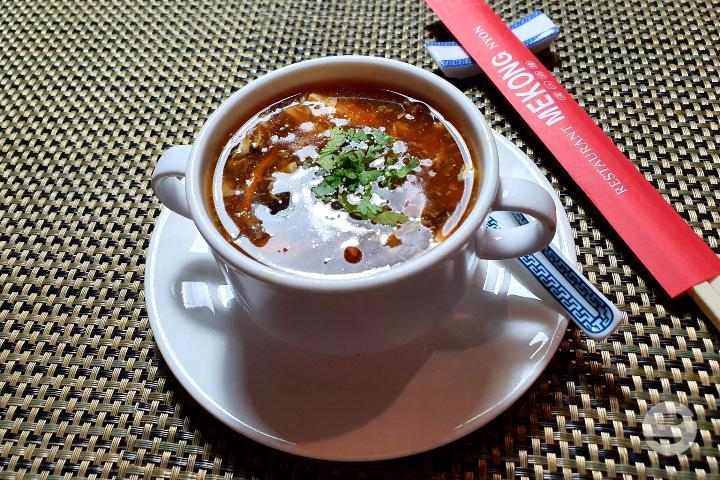 4. Pekinese Soup - Mekong