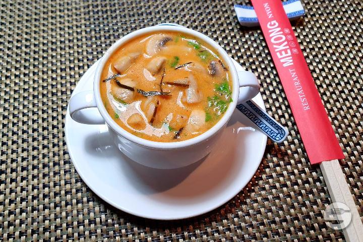 5. Tom Yam Kung - Mekong