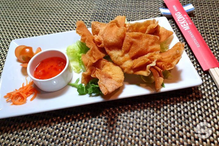 25. Fried Raviolis - Mekong