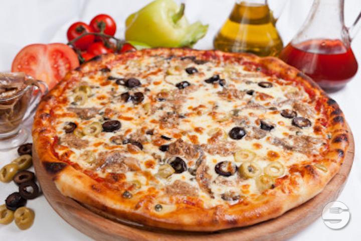 Pizza Tuna - Nyon Kebab