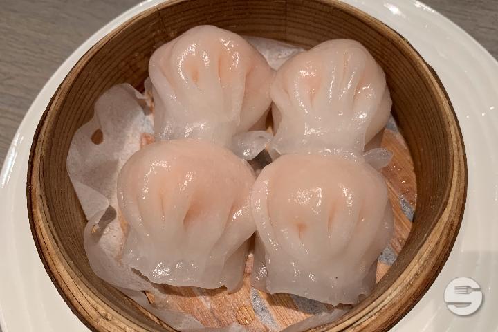 25. Raviolis Vapeurs aux Crevettes - Lotus Restaurant