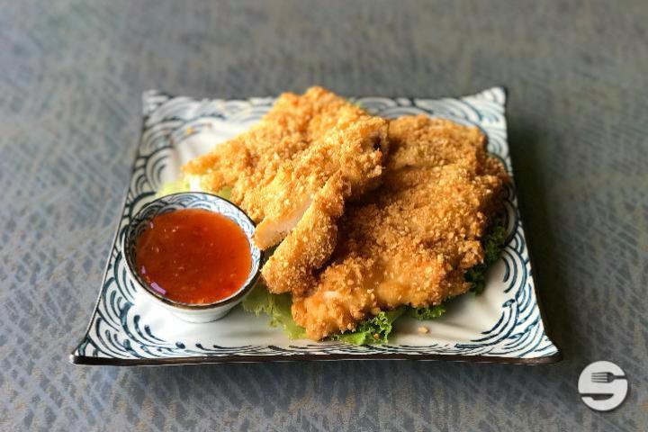 44. Poulet aux Cacahuètes - Lotus Restaurant