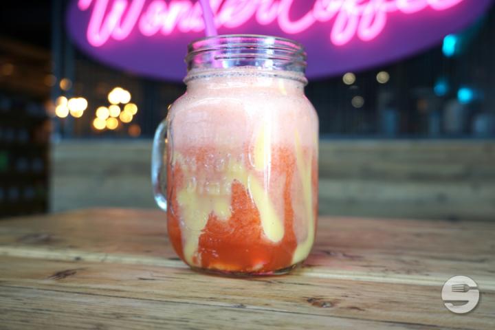 Juicy Dream Juice - WonderWaffel