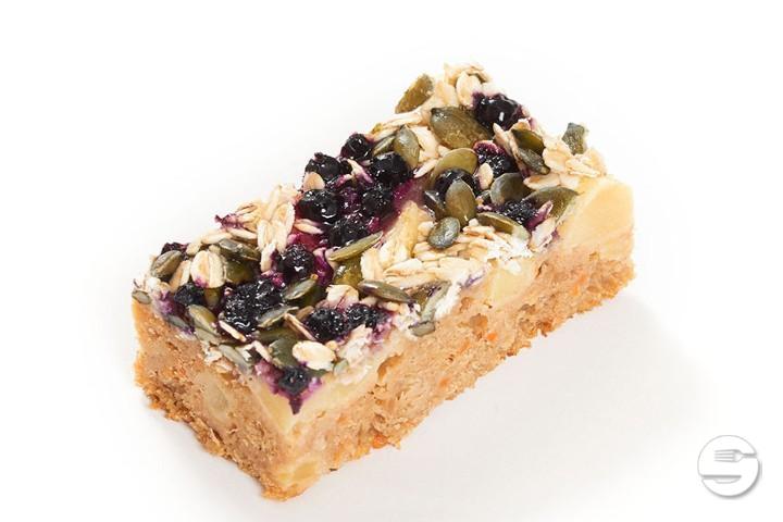Granola Apfelkuchen - Dean & David Central
