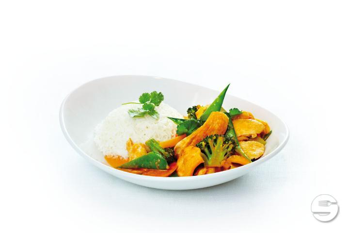 Red Thai Curry Chicken - dean&david