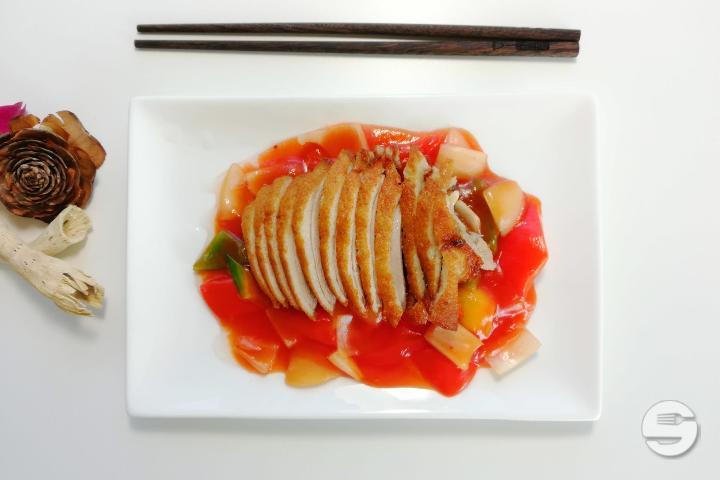 Lacquered Duck with Sweet and Sour Sauce - Fengling