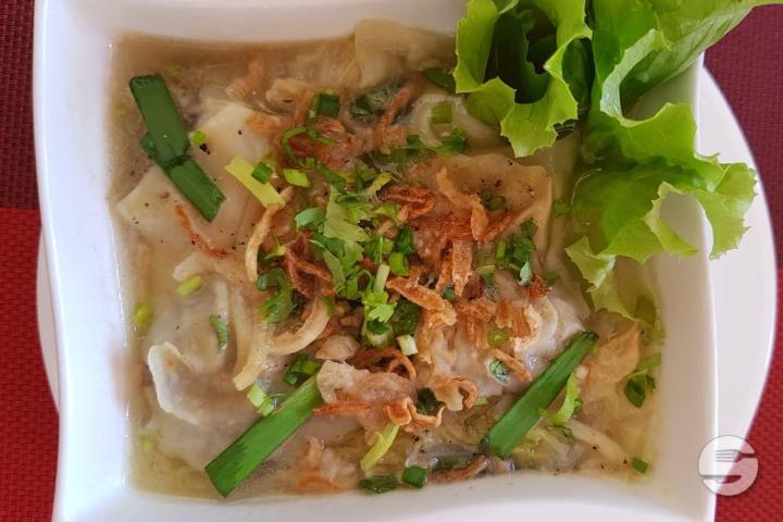 9. Raviolis Soup - Restaurant Chez Thoa