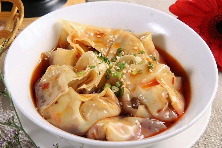 Wontons Pimentés 红油抄手 - Mala's Kitchen
