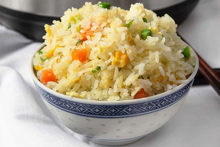 Riz Sauté - Mala's Kitchen