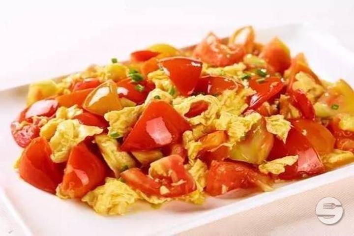Œufs Brouillés aux Tomates 西红柿炒鸡蛋 - Mala's Kitchen