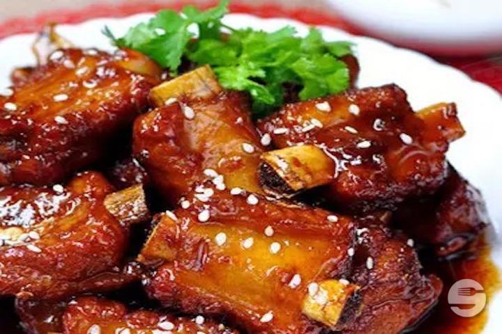 71. Travers Porc Aigre-Doux 糖醋排骨 - Mala's Kitchen