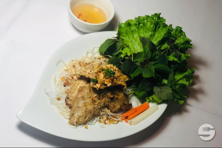 S2. Satay Chicken - Sen