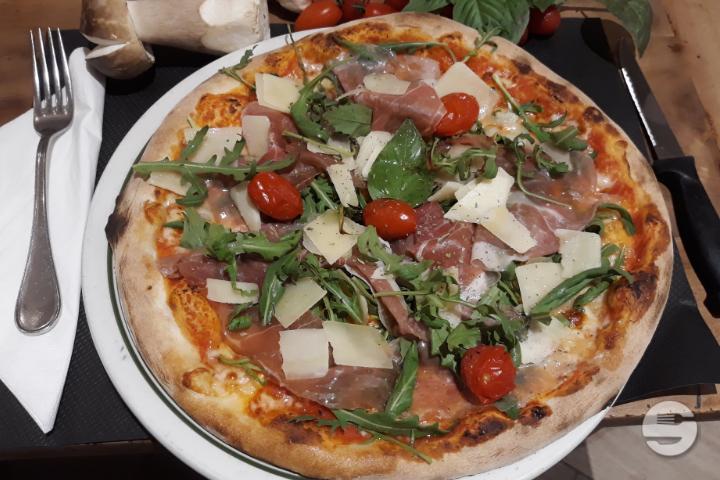 Pizza Parmese - La Grange