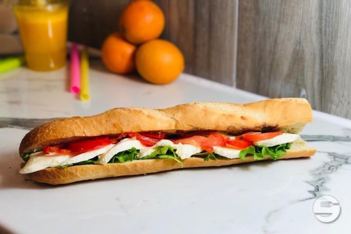 Sandwich Tomate & Mozzarella - Al Amir Menna