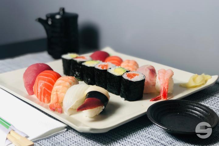 Hosomaki Nigiri Selection - Edamame