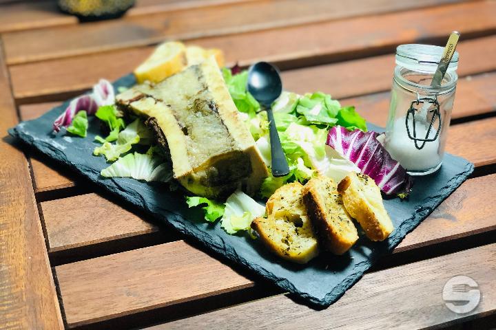 The Bone Marrow & Toasts - Le Cru