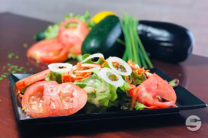 Salade Personnalisée - Adega