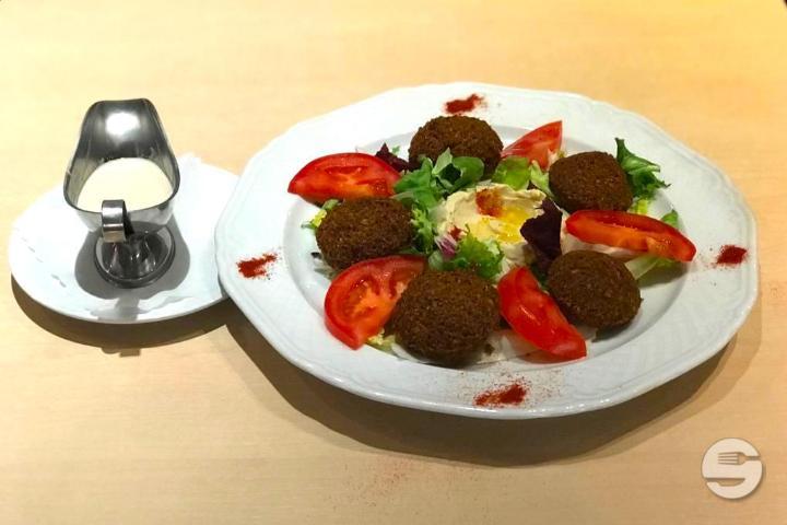 Falafel plate - Schmiede
