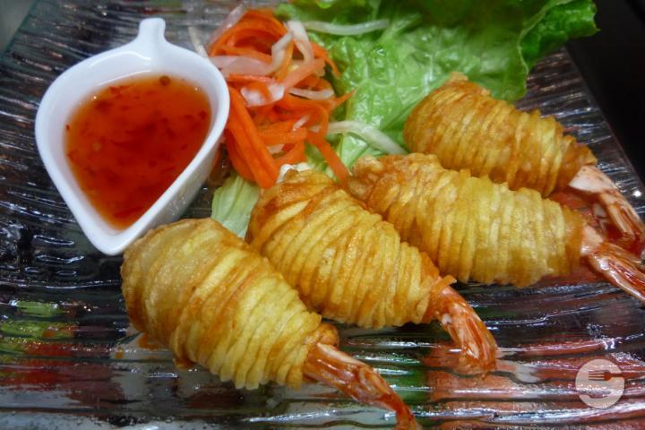 Shrimps coated with Potatoes - Sawasdee Thai