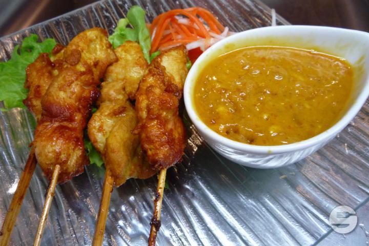 Satay-Peanuts Chicken Skewers - Sawasdee Thai