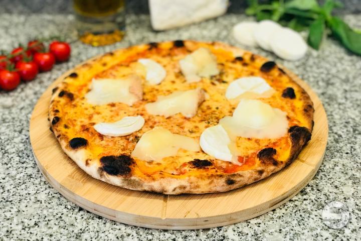 4 Cheeses - Pizzeria du Club Nautique de Versoix