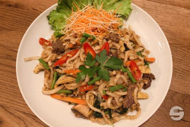 Pad Kimao (slightly sharp) - So Asian