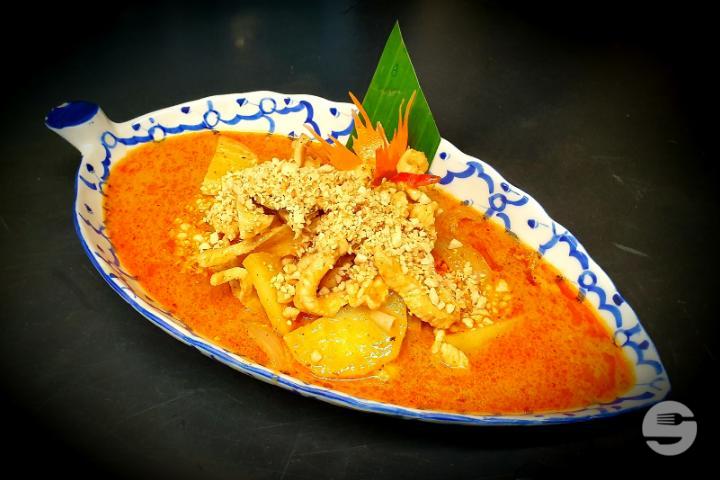 27. Keang Mussaman Kai - Chez Méo Cuisine Thailandaise