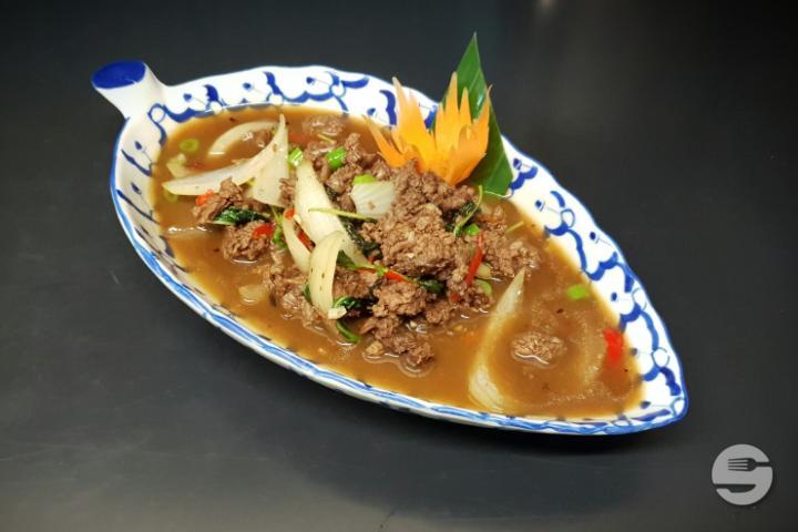 44. Pad Kra Praw Nea - Chez Méo Cuisine Thailandaise