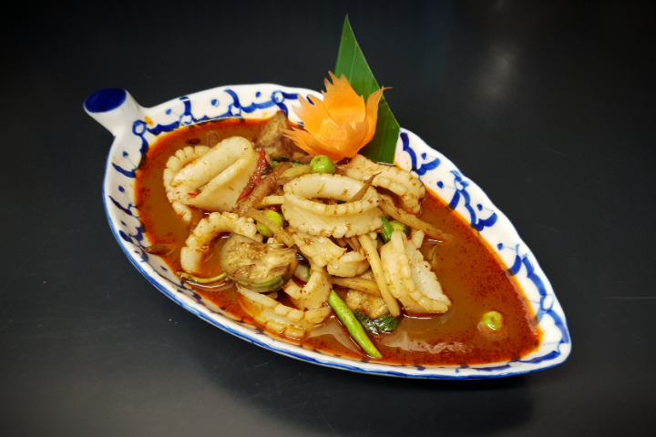 85. Keang Pa Pla Muk - Chez Méo Cuisine Thailandaise
