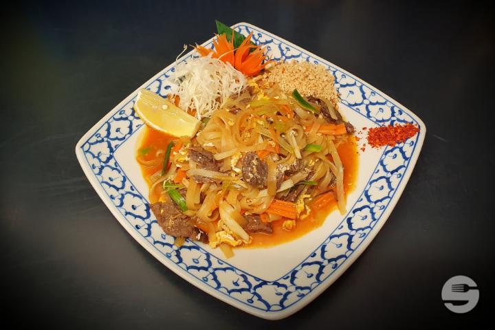 102. Pad Thaï Kaï - Chez Méo Cuisine Thailandaise
