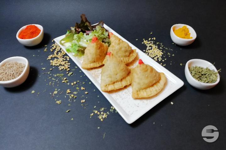 Sabzi Samosa - Laxmi