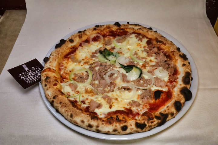 Pizza Pugliese - Digregorio