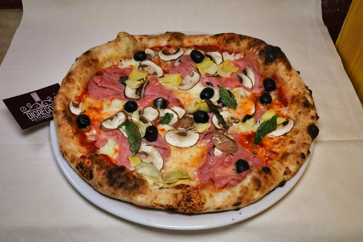 Pizza Four seasons - Digregorio