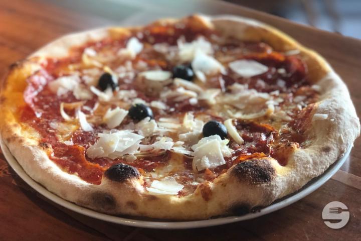 Pizza Calabrese - Pizzeria 99
