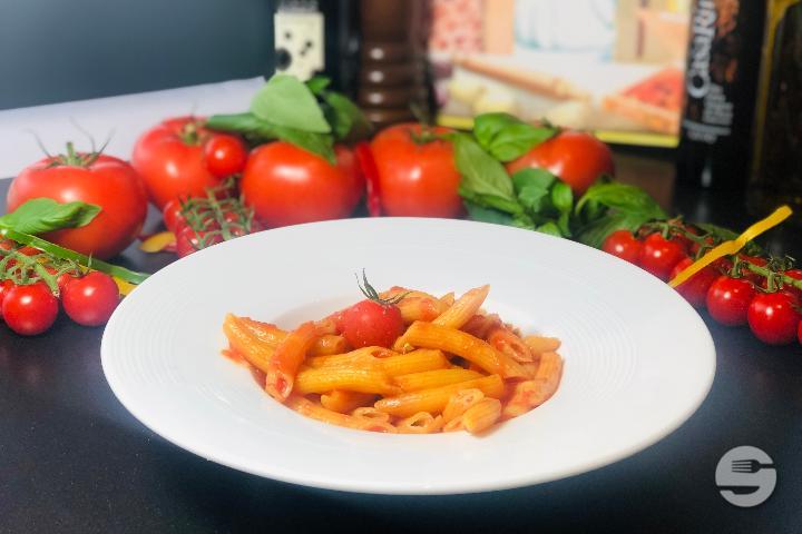 Neapolitan Pasta - Al Volo