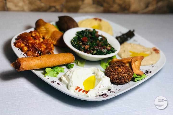 Les cédres Plate - Les Cèdres du Liban