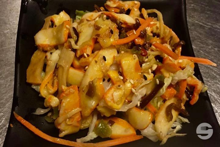 24. Salade de calamars - Yakito