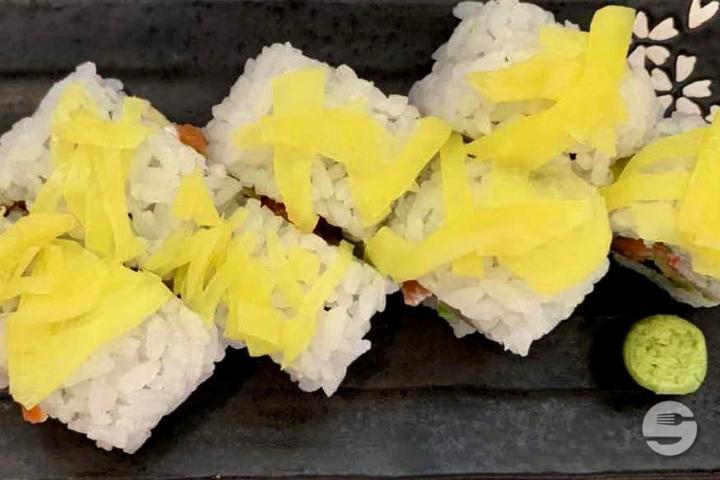 U38. Special Yakito Roll - Yakito