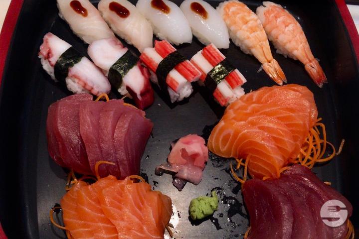 P72. Sushi-Sashimi Selection - Yakito