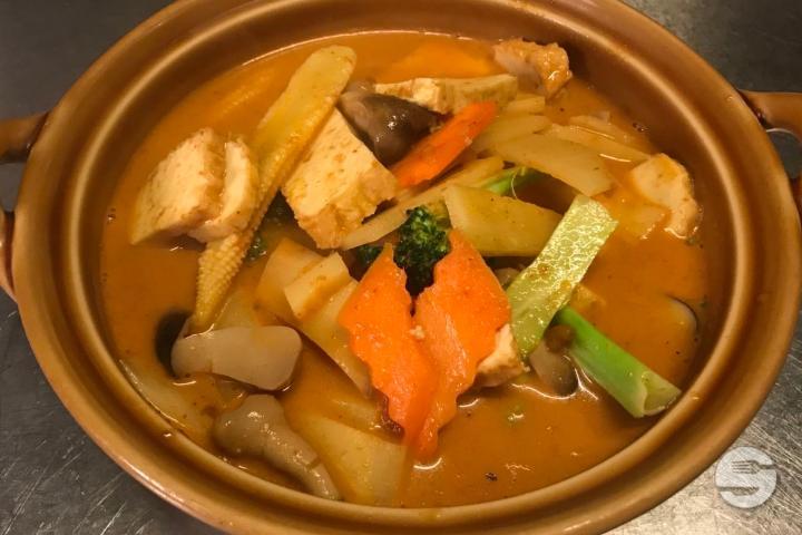 91. Red Curry Tofu - Yakito