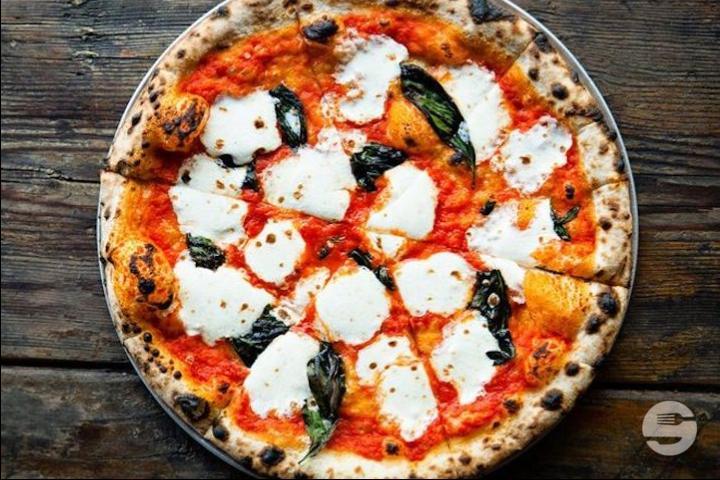 Pizza Margherita - Pizza Délice Kebab